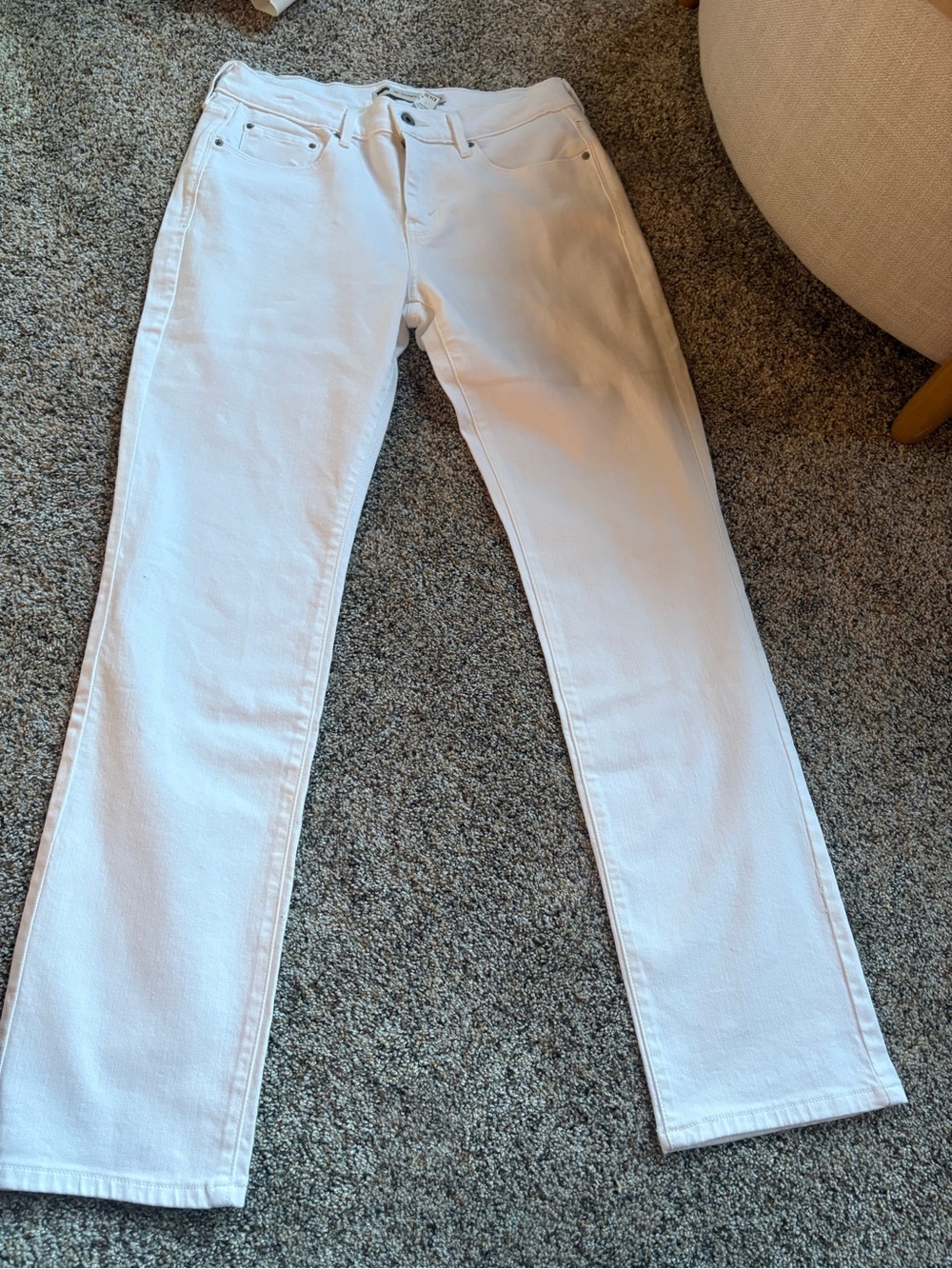 Levi's White Straight-Leg Women's Jeans